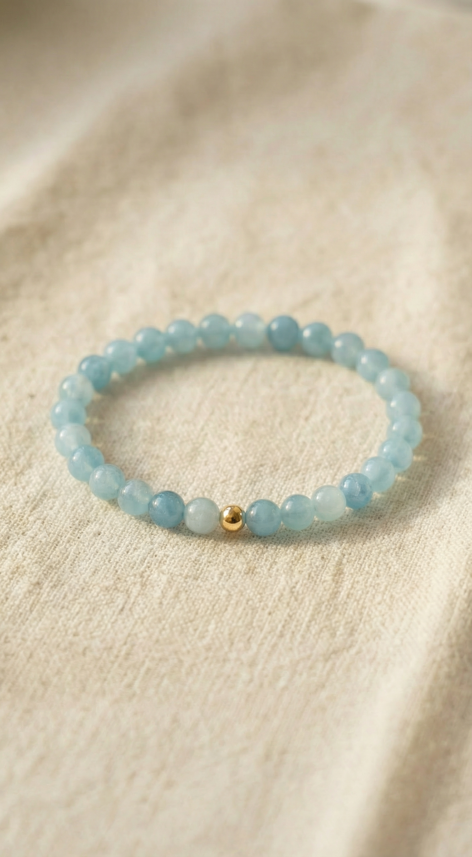 Delicate Aquamarine Bracelet