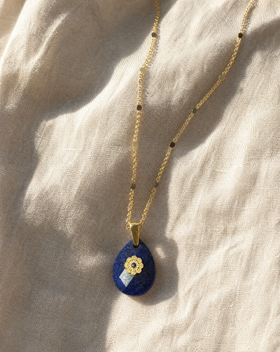 The Oracle Pendant