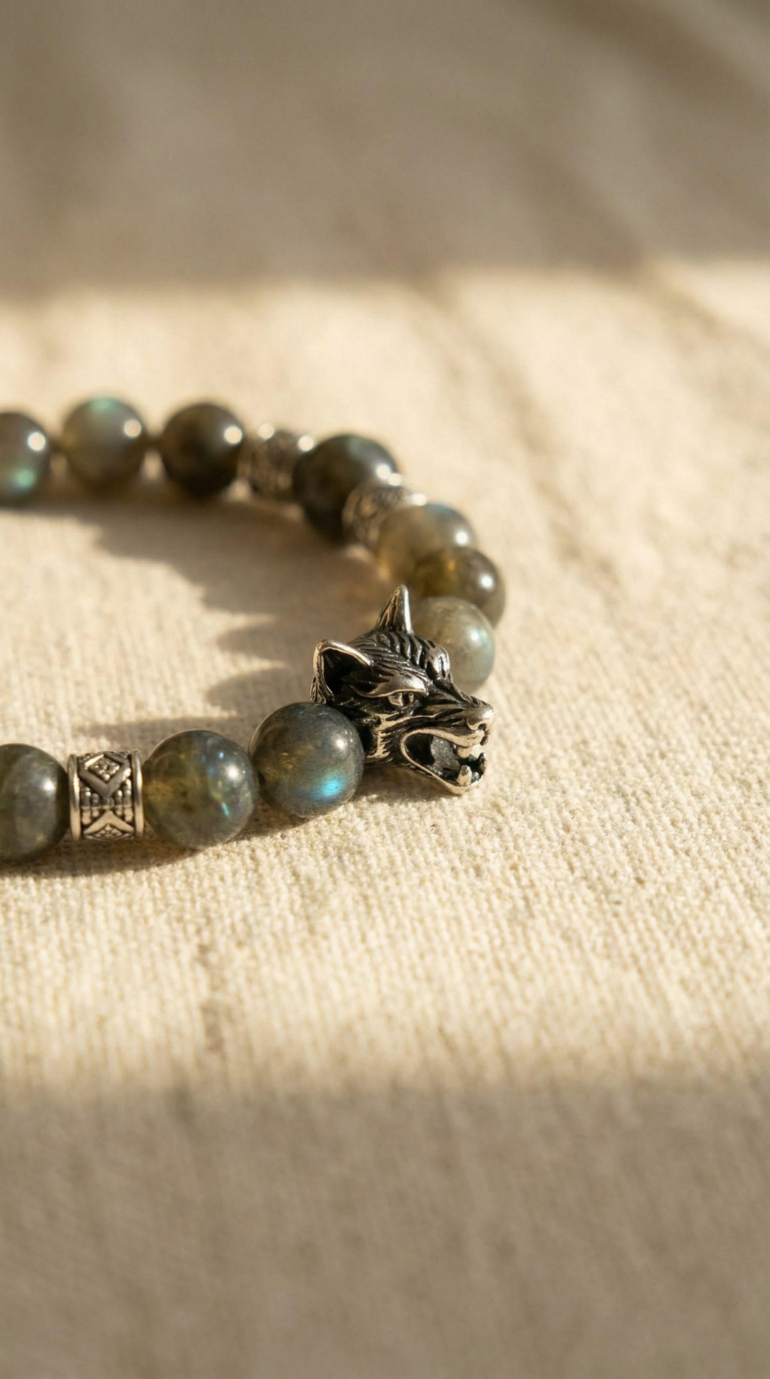 Labradorite Yang Bracelet - The Seer