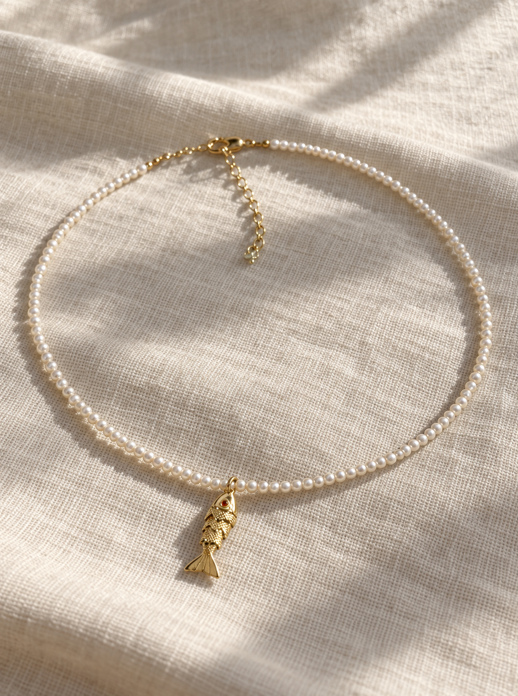 Delicate Natural Pearl Beaded Necklace with Fish Charm