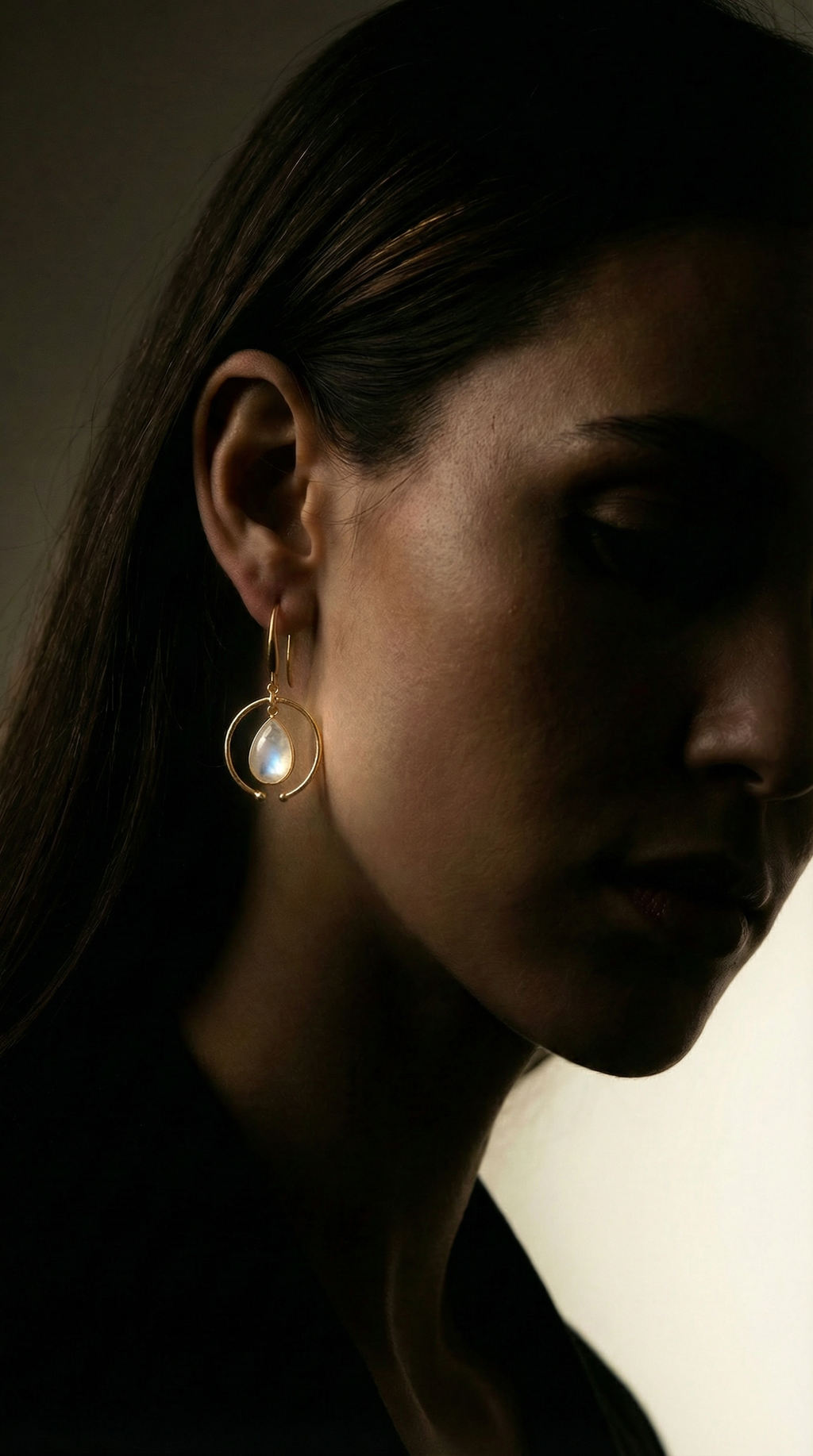 Lumière Drop Earrings